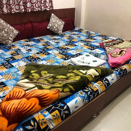 New Yanti Guest House Ujjain Exterior photo